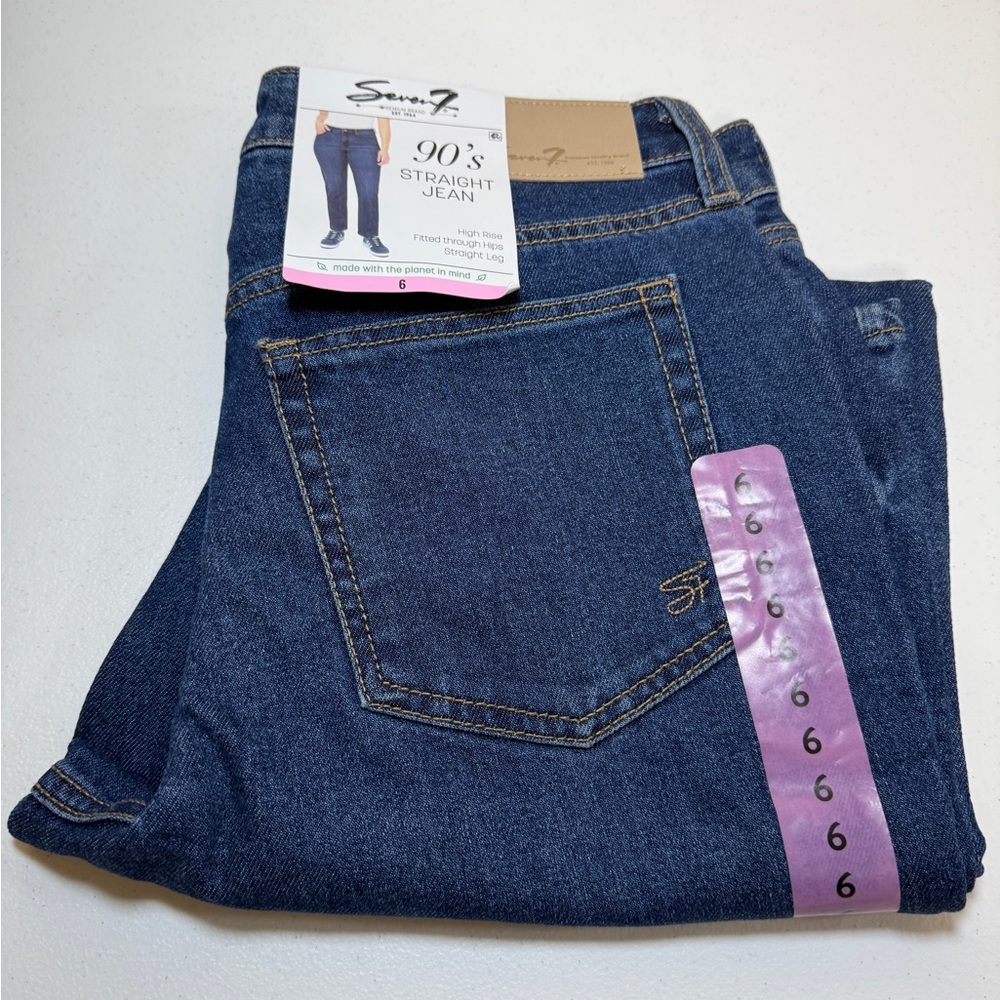 Seven7 Women's 90's Straight High Rise‎ Jean Size 6